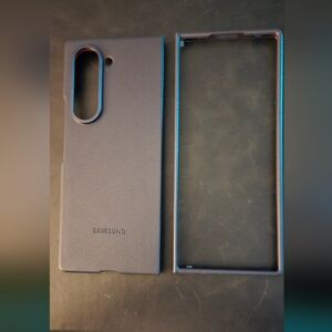 Samsung Galaxy Z Fold 6 Case in Black